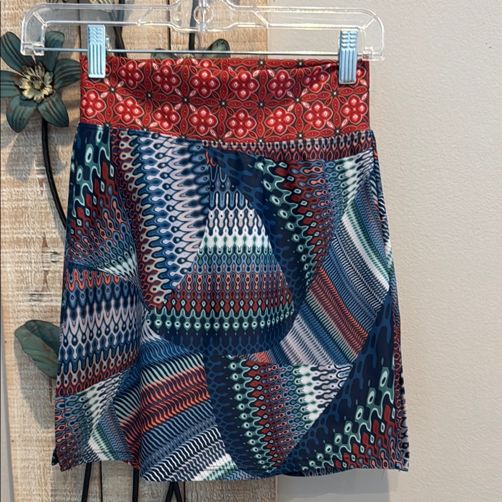 Skort Obsession Colorful Geometric Patterned Skirt pre owned